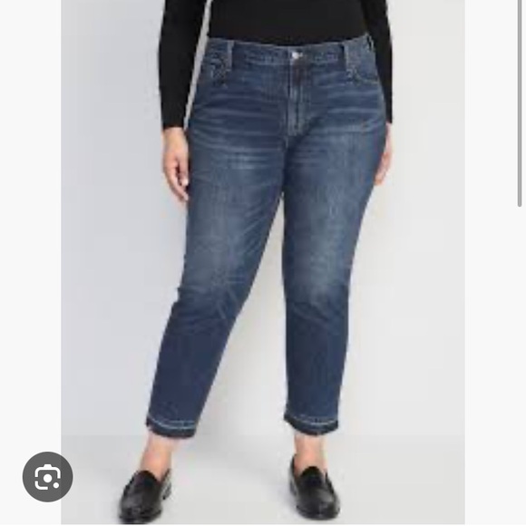 Old Navy Mid-Rise Boyfriend Straight Cut-Off Jeans Vina - Picture 1 of 9